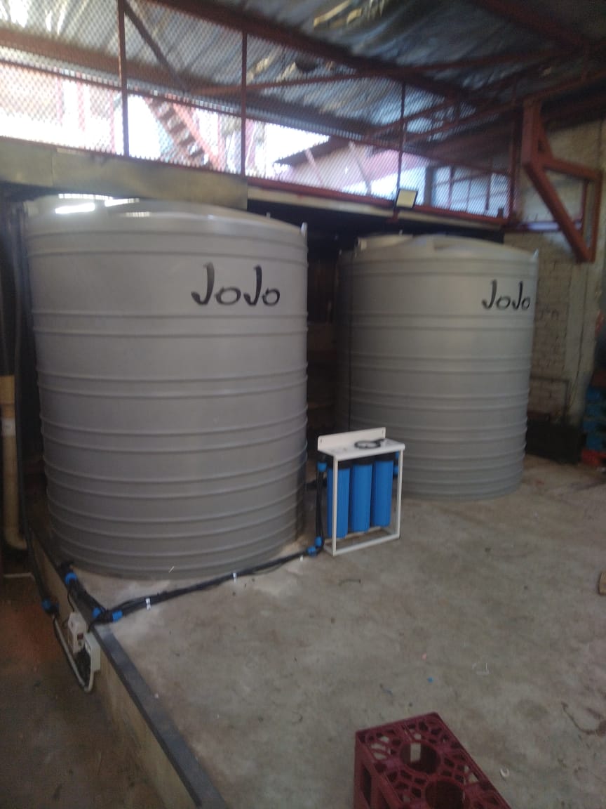 Indoor water storage and filtration setup